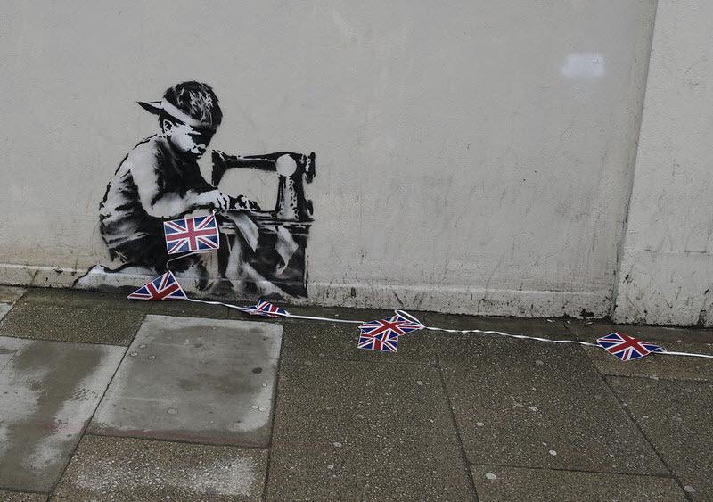 Comment Banksy Utilise l’Art pour Dénoncer les Abus de Pouvoir post thumbnail image